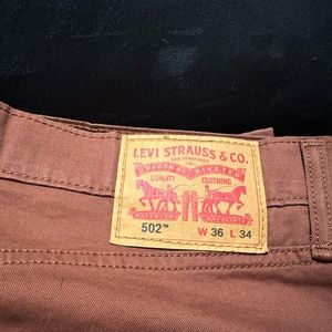Levi’s 502 36x34 mocha brown jeans